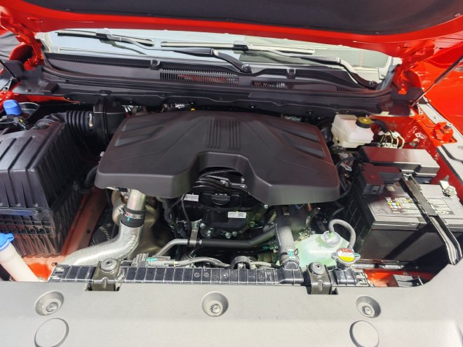 威麟R08正式上市 售价8.88-14.98万元