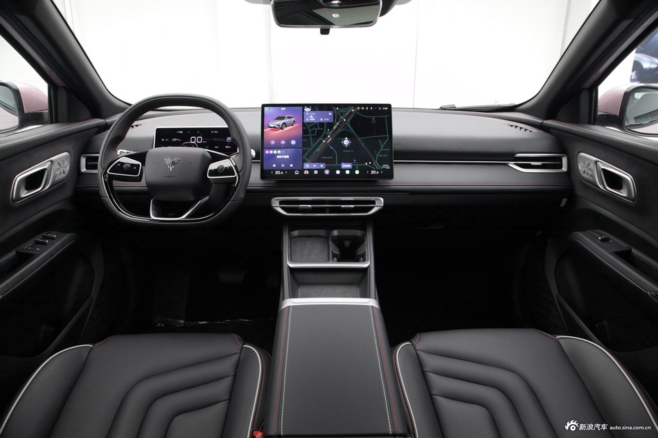 哪吒X正式上市 哪吒GT推运动版套件