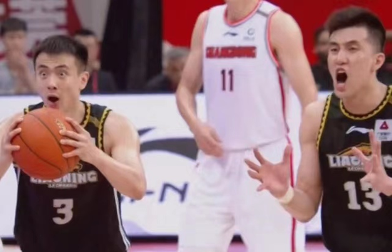 惨!又崩了!勇士究竟怎么了?