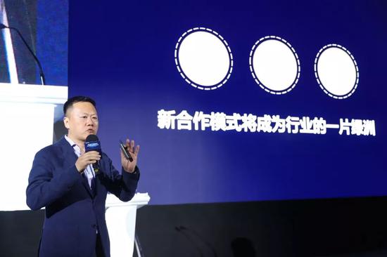 21世纪不动产我国区总裁兼CEO卢航。来历:被访者