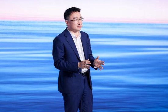 2025新华网科技创新与产业融合论坛在沪举办