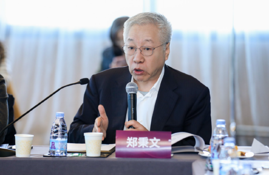中国社科院大学政府管理学院教授、中国社科院世界社保研究中心主任郑秉文