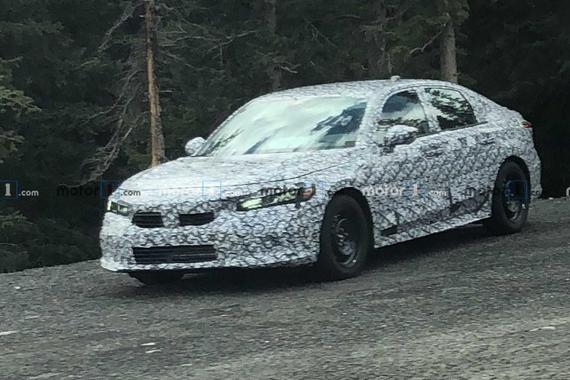 全新一代本田思域谍照首曝 采用两段分隔式格栅设计