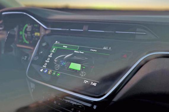 雪佛兰发布 Bolt EUV 内饰照 成首个搭载Super Cruise技术的车型