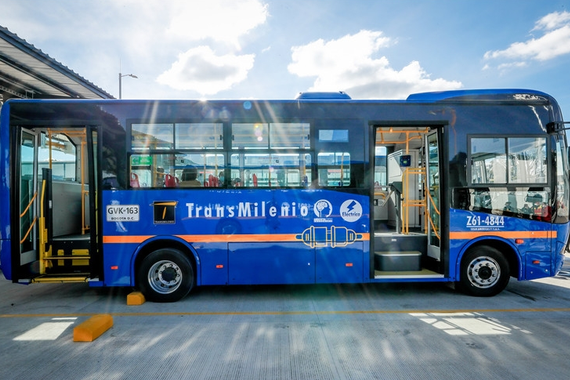 比亚迪再获406台哥伦比亚电动巴士订单