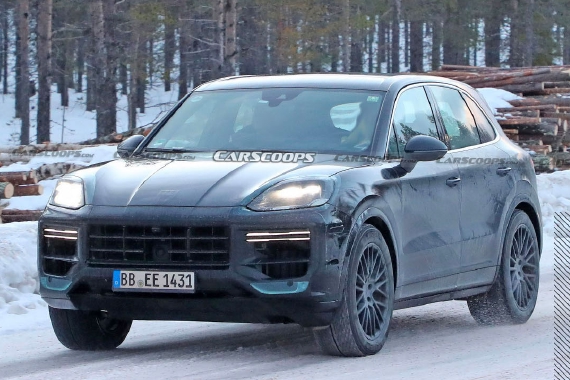 灯组/格栅小幅调整 保时捷新款卡宴路试谍照曝光