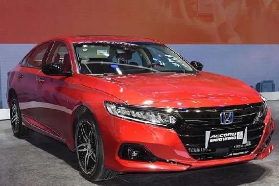 最受网友关注TOP10出炉！3系只配排第五？今年买车绝对绕不过！