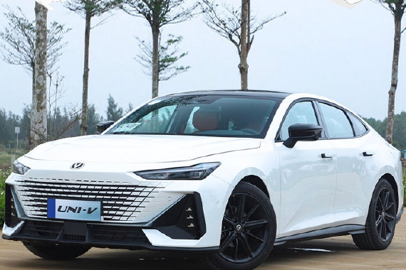 预售10.89万元起 长安UNI-V将于3月21日正式上市