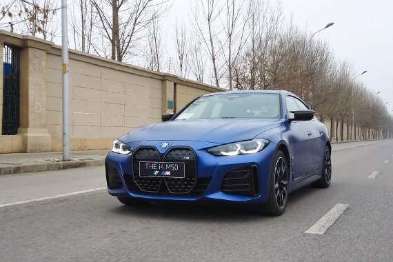 带着问题去试车：宝马 i4 M50体验