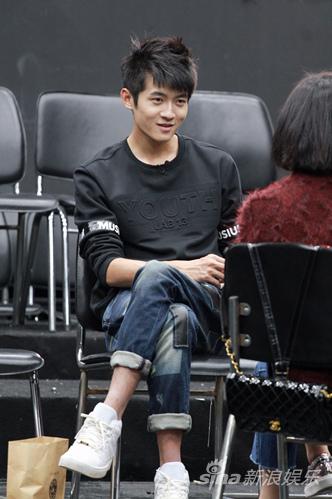 面临甄别 袁姗姗为佟梦实指导