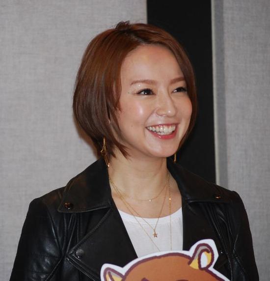 铃木亚美日前出席活动
