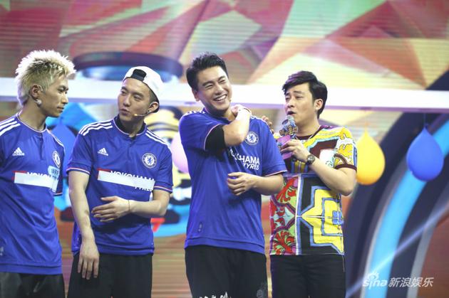 朱孝天肩膀受伤