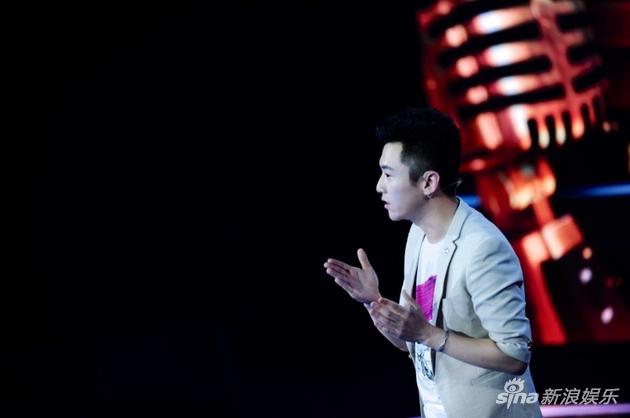 关熙潮自曝曾患重度焦虑症 呼吁为梦慢行|张国