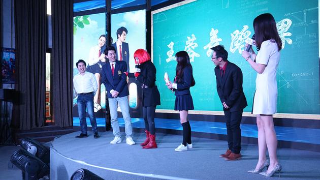 王蓉发布新歌预告