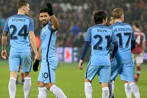 足总杯-阿圭罗席尔瓦进球 曼城5-0大胜晋级