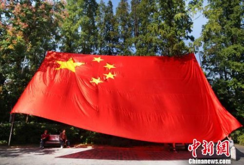 英媒:英国学校数学全球排名落后 开始用中国教