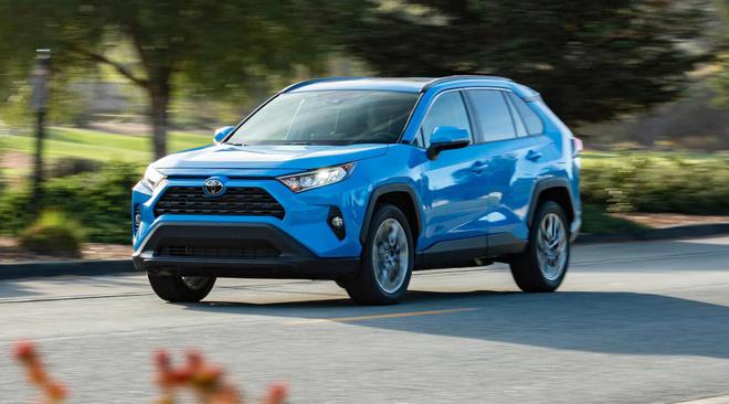 RAV4