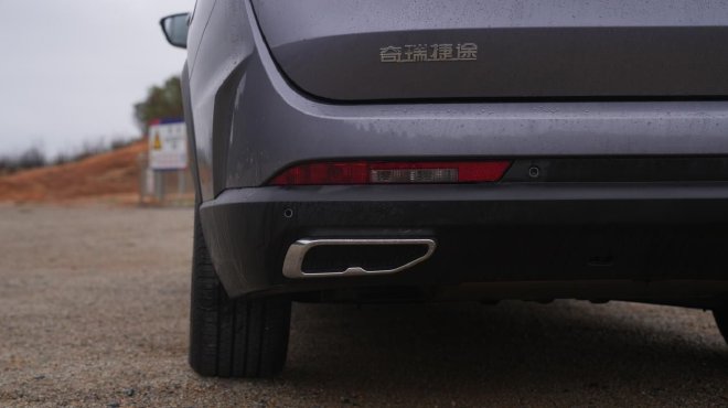 家庭新成员试驾捷途山海L9 大七座超混SUV