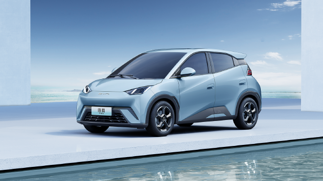 新一代主流代步车 实拍比亚迪海鸥荣耀版