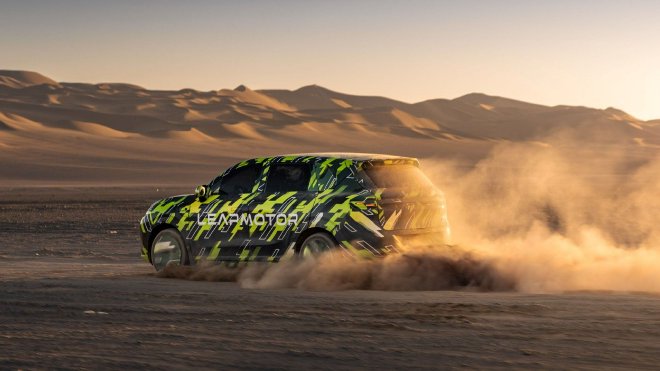 有玛莎拉蒂的影子?零跑全新B平台伪装车亮相