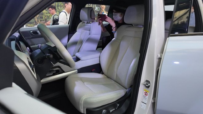 方程豹钛3正式上市 售价13.38-19.38万元