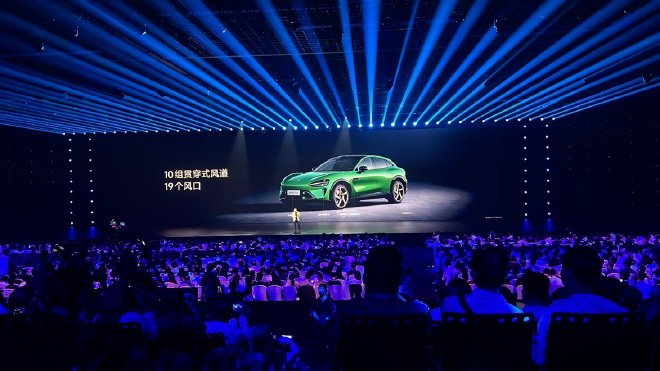 小米YU7预计7月上市 小米汽车首款SUV车型YU7发布