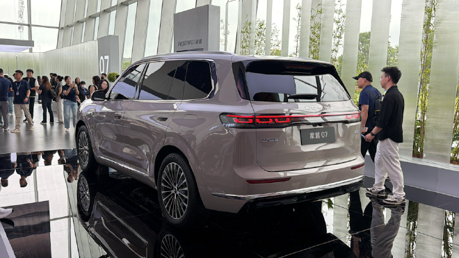 荣威家越07上海首秀 重新定义15万级家用SUV