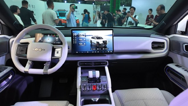 方程豹钛3正式上市 售价13.38-19.38万元