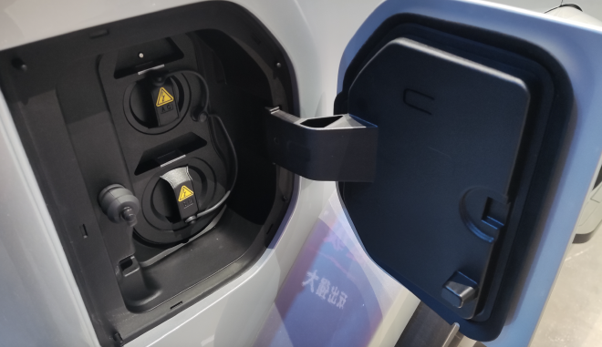 超级iCAR V23正式上市 售价12.28-17.48万元