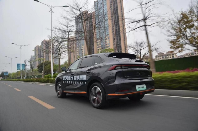 试驾东风风行雷霆 它能找准自己的市场定位吗?