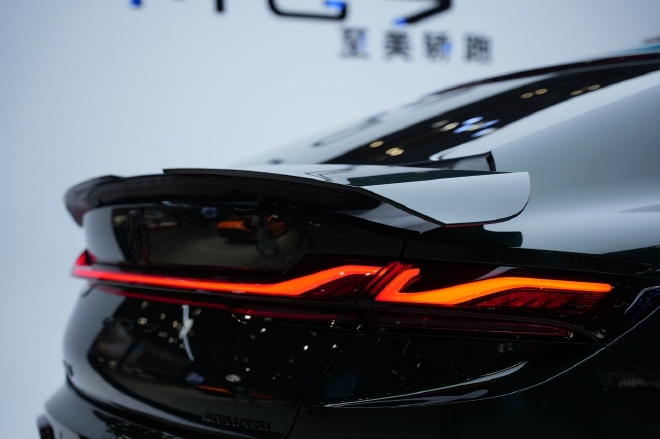 2023上海车展:全新MG7车展亮相