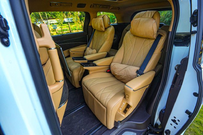 底盘/智驾/座舱等六部分均升级 试驾2025款腾势D9