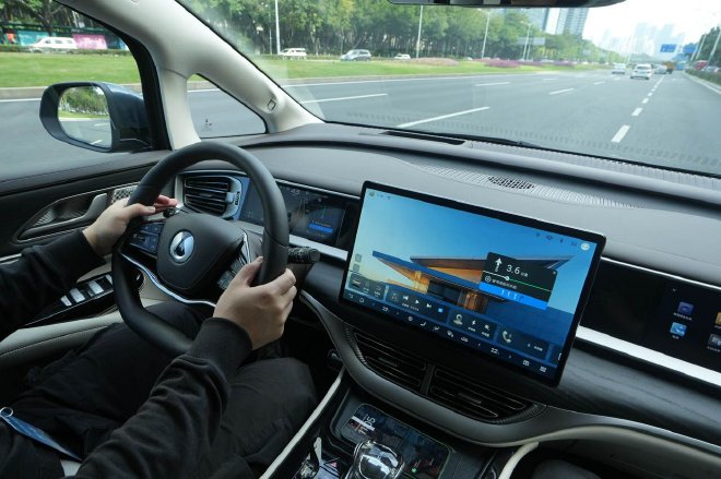 底盘/智驾/座舱等六部分均升级 试驾2025款腾势D9