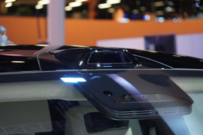 2025上海车展:科技旗舰SUV 腾势N9亮相