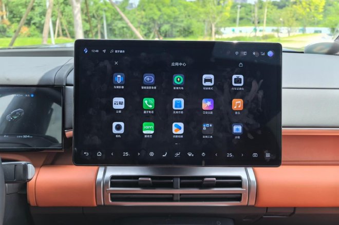 插混大五座SUV的全能选手 试驾方程豹钛7