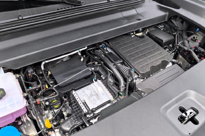 插混大五座SUV的全能选手 试驾方程豹钛7