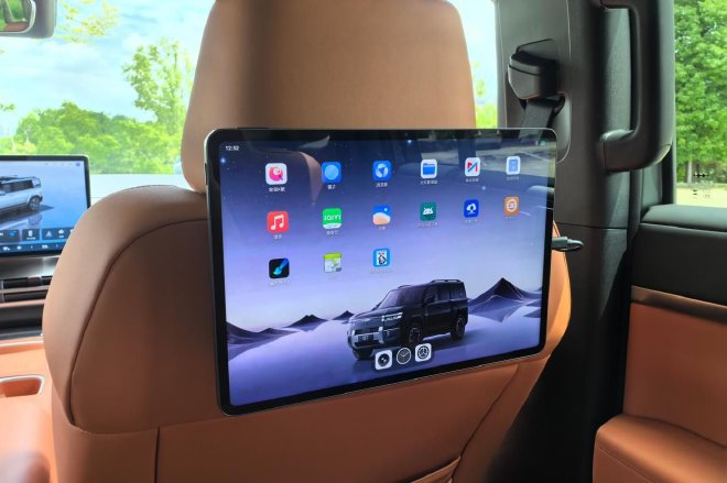 插混大五座SUV的全能选手 试驾方程豹钛7