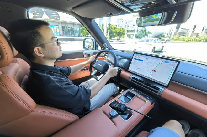 插混大五座SUV的全能选手 试驾方程豹钛7