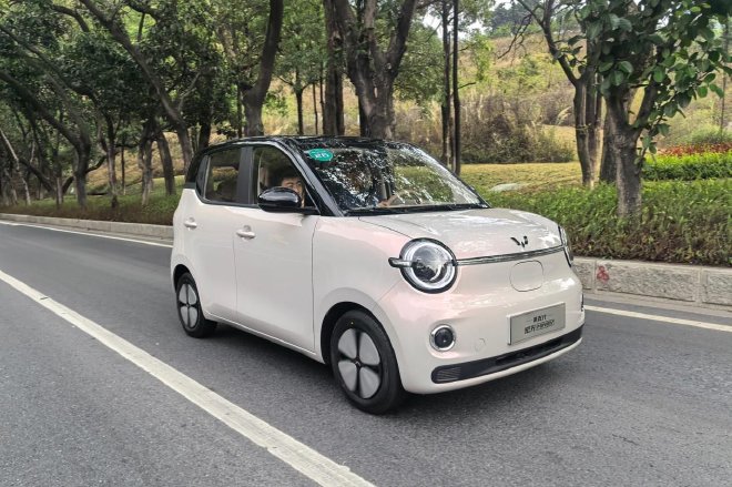 代步神车再进化 试驾第五代宏光MINIEV