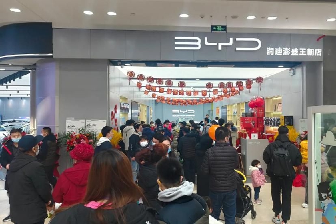 国补退场进入倒计时 车企竞争愈发激烈