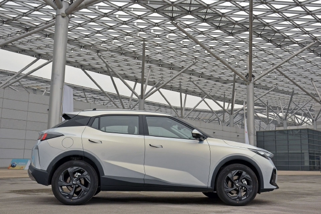 10万级SUV最优解? 试驾全新一代传祺GS3·影速