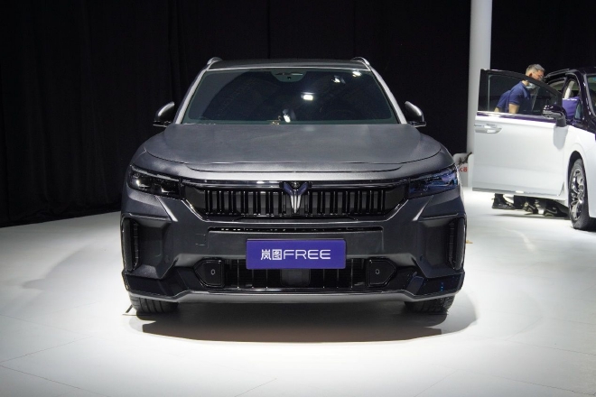 2023上海车展探馆:岚图携多款新车亮相 追光将正式上市