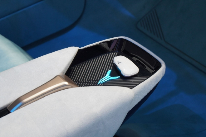 2023上海车展探馆:岚图携多款新车亮相 追光将正式上市