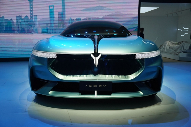 2023上海车展探馆:岚图携多款新车亮相 追光将正式上市