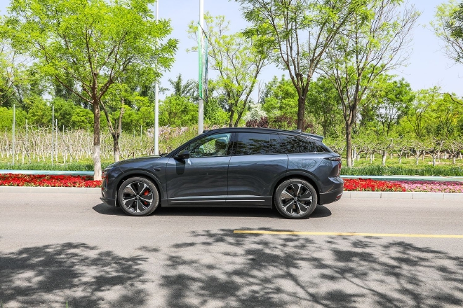 家族最受欢迎车型 试驾全新蔚来ES6