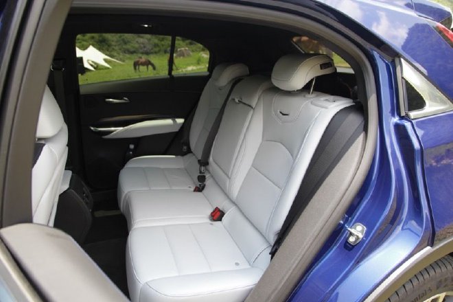 美式豪华新典范 试驾凯迪拉克全新XT4尊贵型