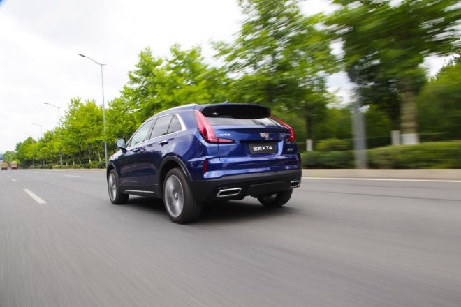 美式豪华新典范 试驾凯迪拉克全新XT4尊贵型