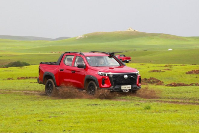 运动型越野皮卡 试驾长安览拓者探索版