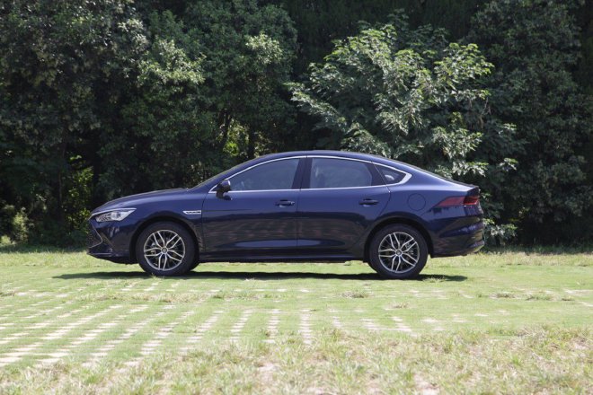 混动油耗谁更低 比亚迪秦PLUS DM-i油耗测试