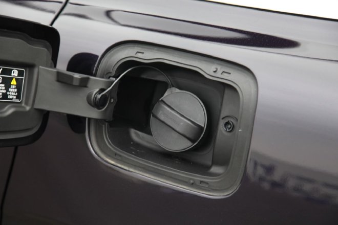 更懂操控与豪华 抢先试驾岚图追光PHEV车型